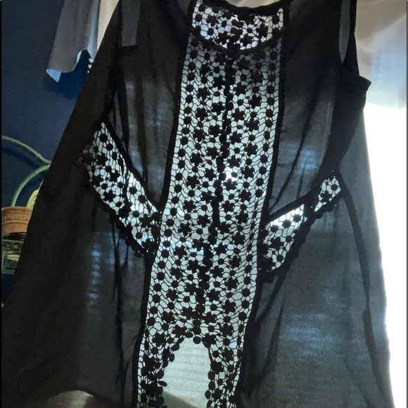 Fun 2 Fun / Stitch Fix sheer Black blouse, small - Picture 4 of 6